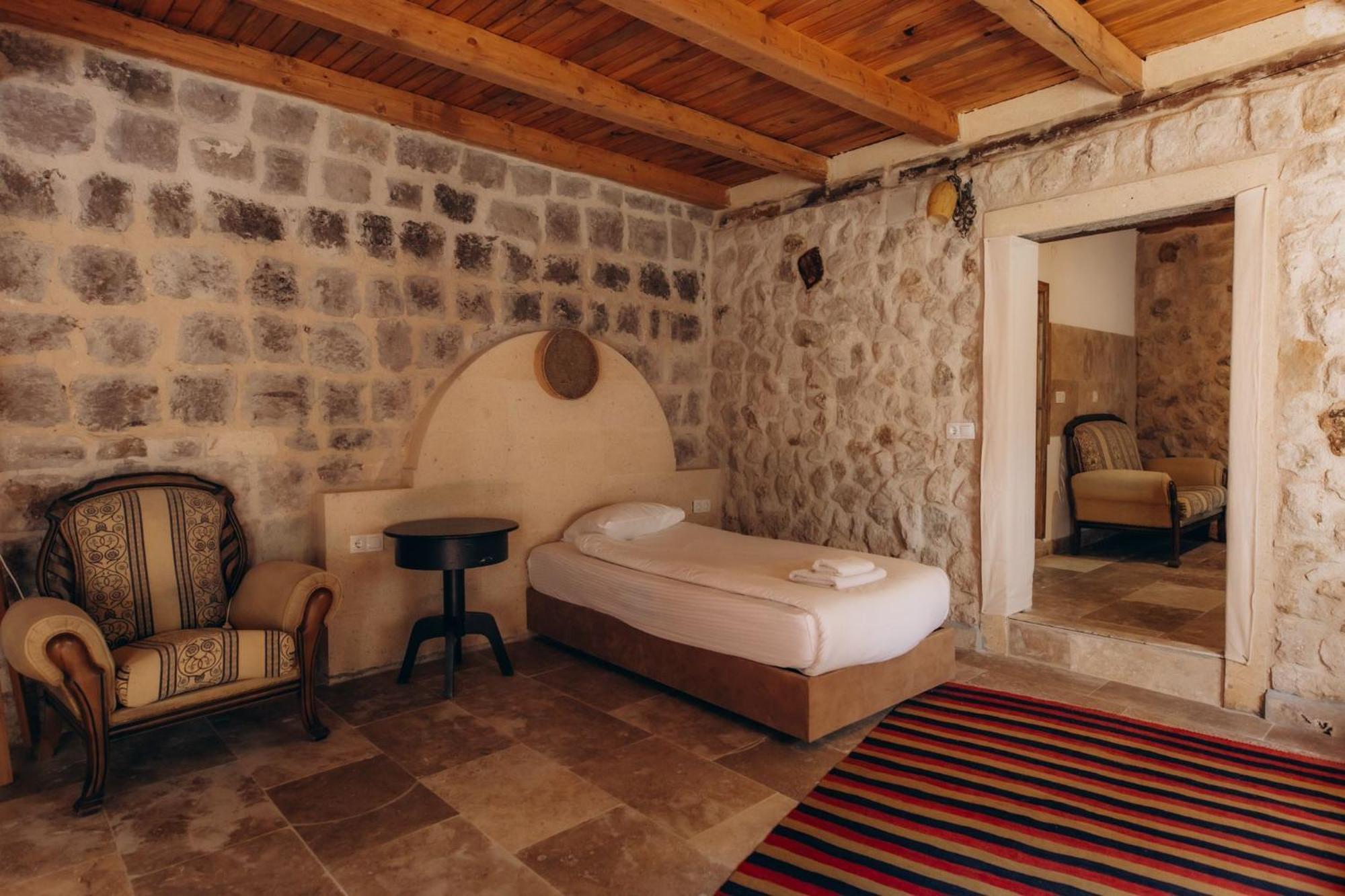 Anatolia Raymonde Cave House Üçhisar Exterior foto