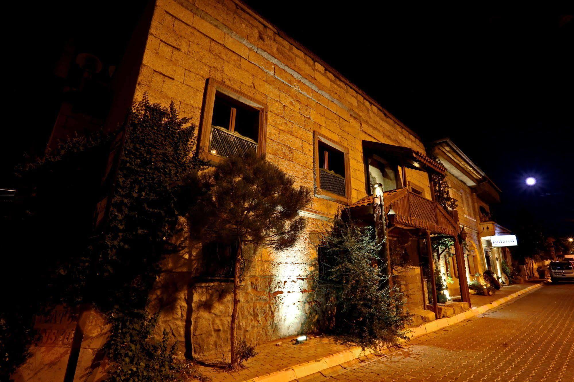 Anatolia Raymonde Cave House Hotel Üçhisar Exterior foto